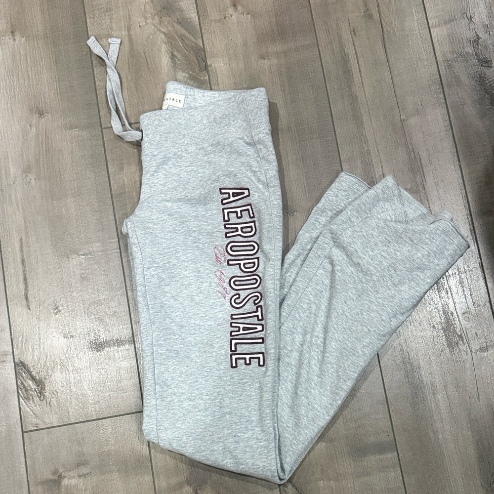 Aeropostale Light Gray Logo Fit and Flare - Picture 2 of 2